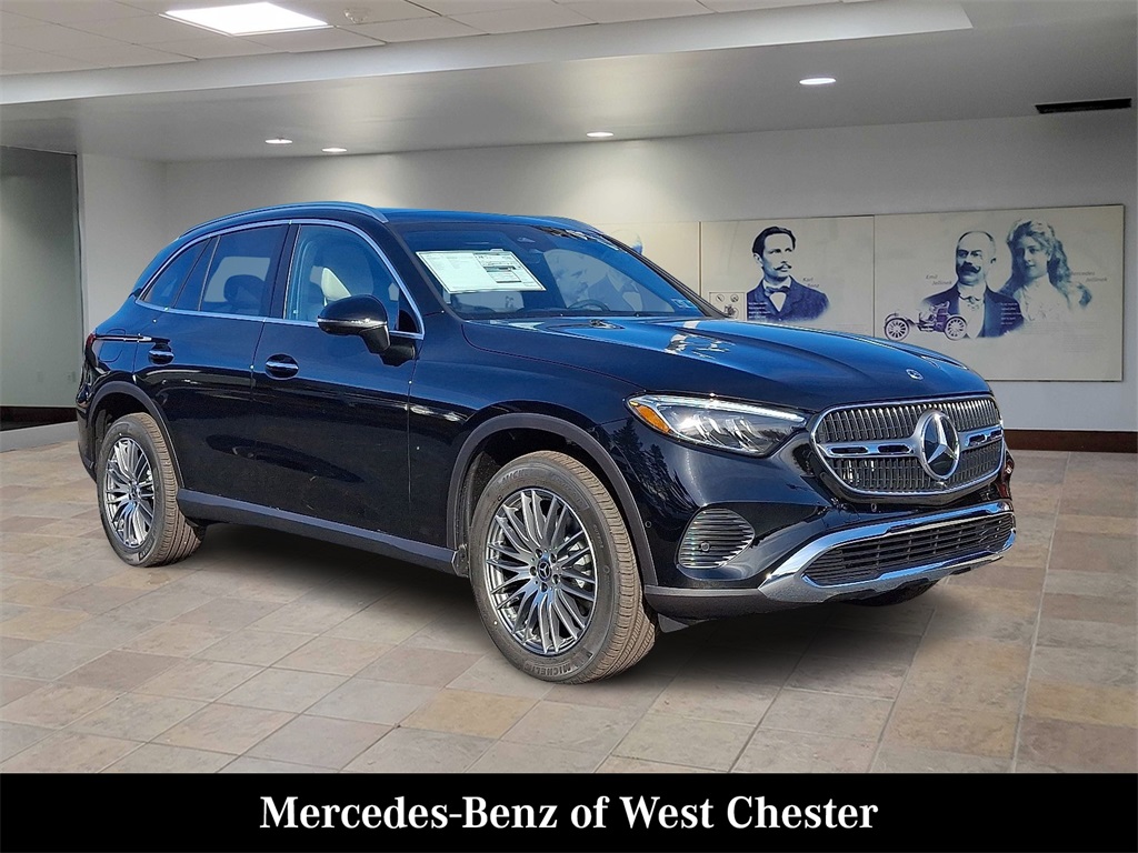2026 Mercedes-Benz GLC Base's photo