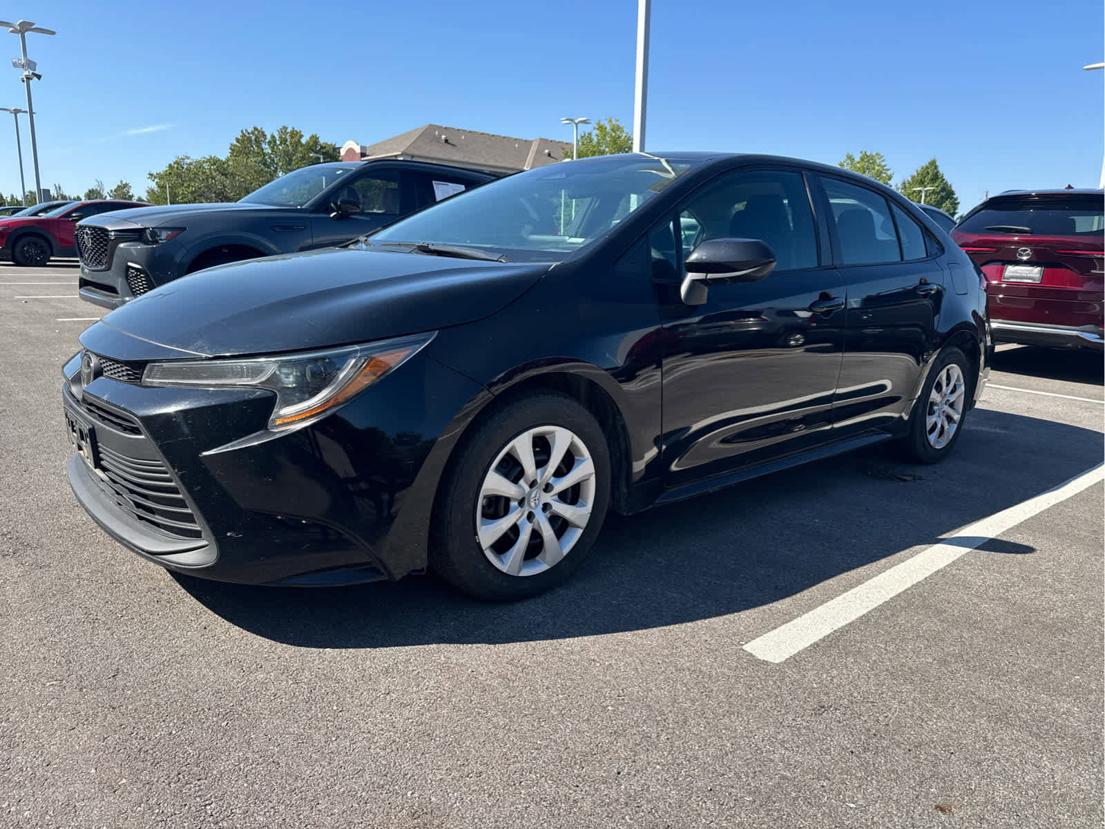 2024 Toyota Corolla LE photo 2