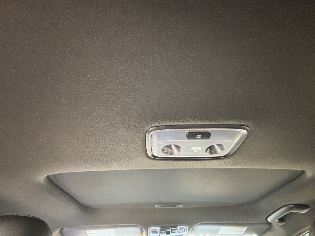 2024 Kia Forte GT-Line photo 9