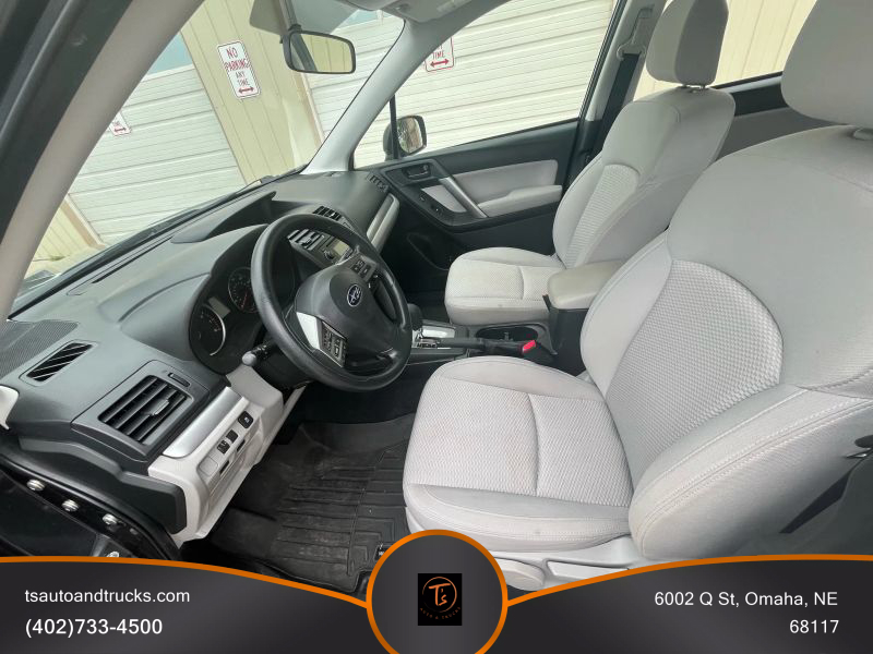2014 Subaru Forester 2.5i Sport photo 13