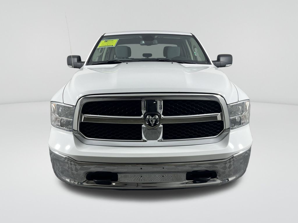 2022 Ram 1500 Classic SLT photo 2