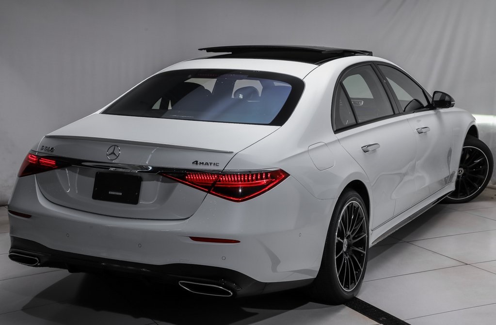 2025 Mercedes Benz S 580 4MATIC photo 3