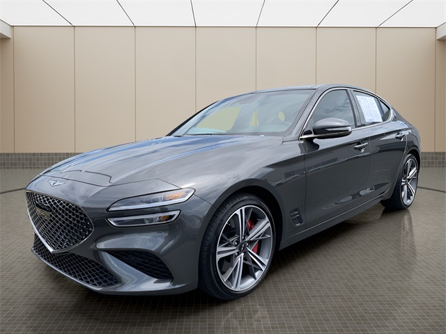2025 GENESIS G70