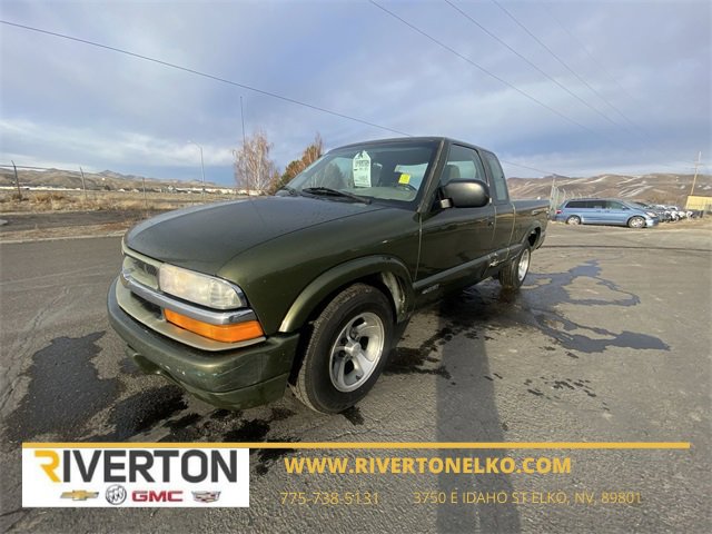 2001 Chevrolet S-10 LS