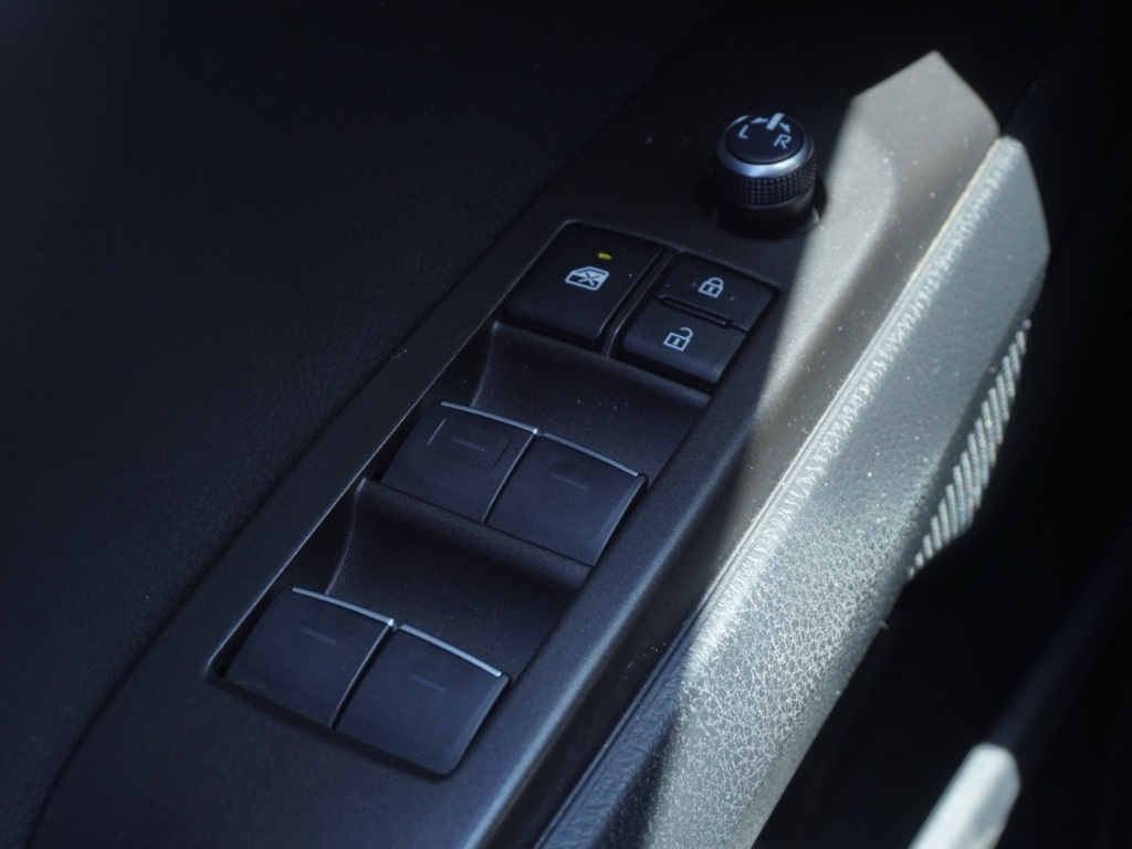 2023 Toyota Camry XSE photo 11