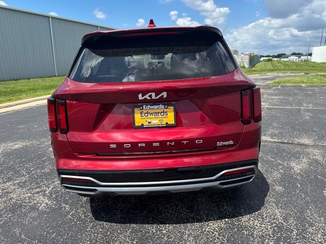 2022 Kia Sorento S photo 4