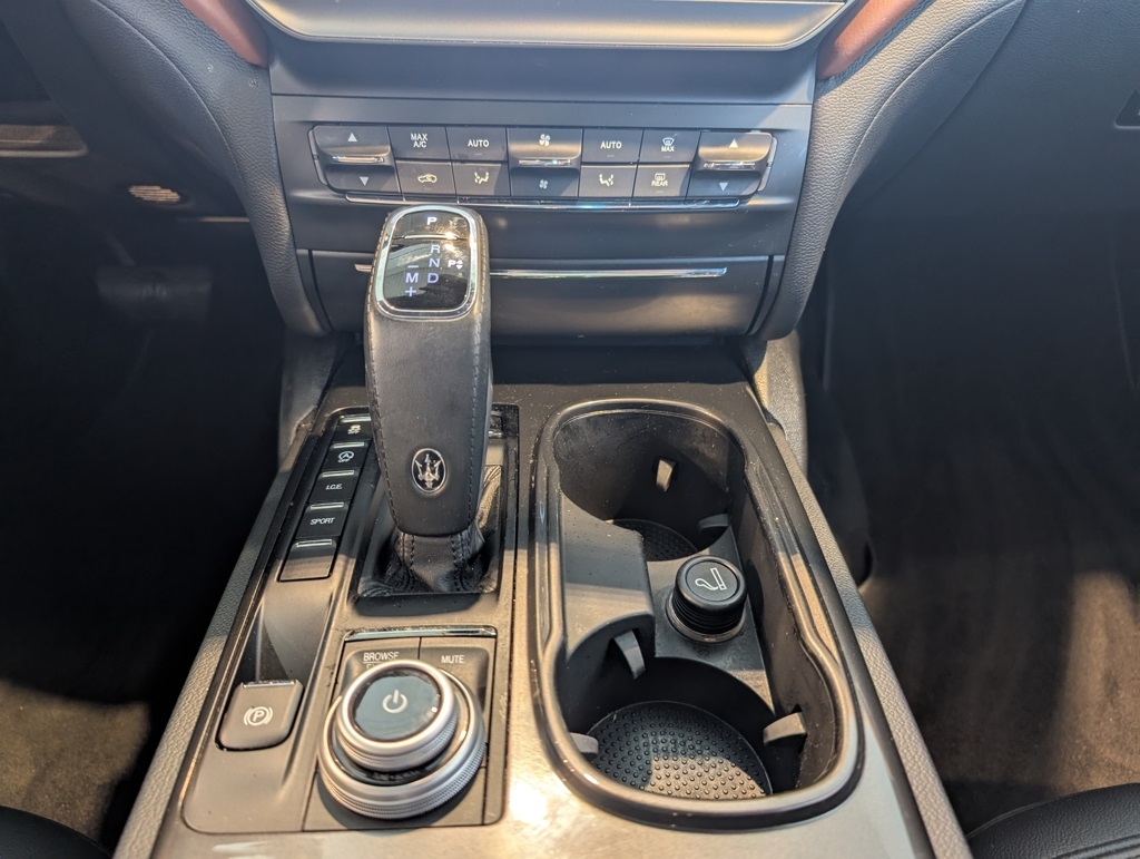 2021 Maserati Ghibli S Q4 photo 23