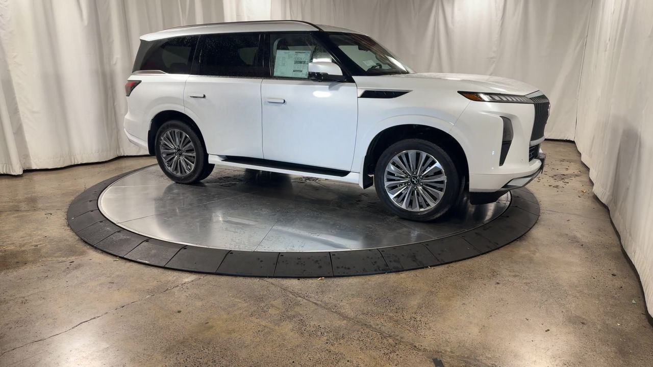 2025 Infiniti QX80 Sensory photo 3