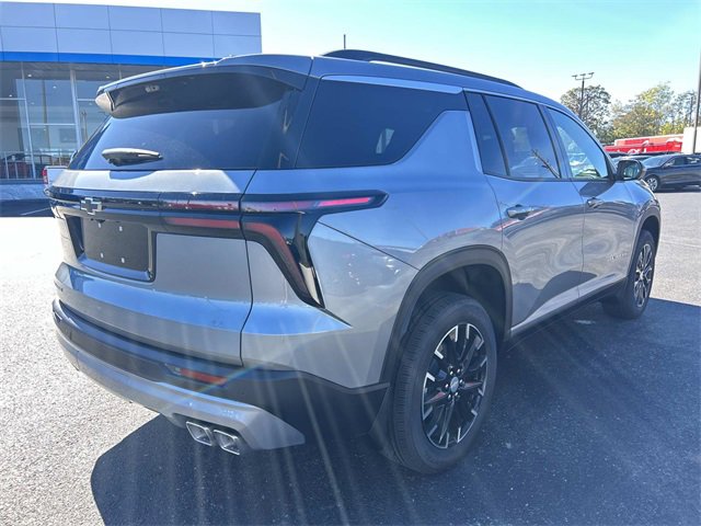 2026 Chevrolet Traverse photo 4