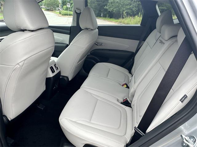 2025 Hyundai Tucson SEL Convenience photo 17
