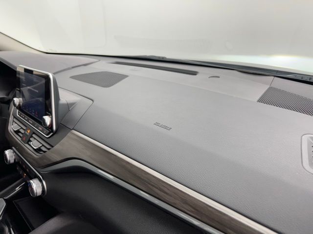 2024 Nissan Altima 2.5 SV photo 27