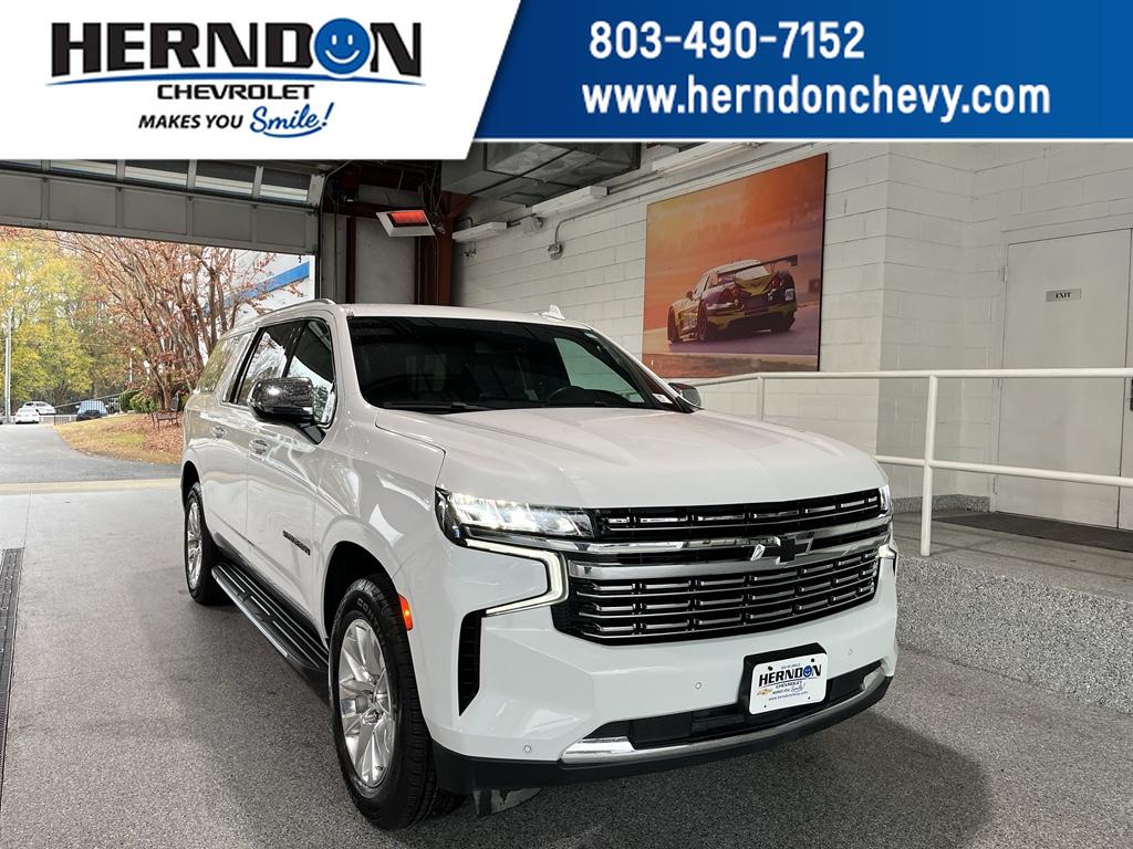 2023 Chevrolet Suburban Premier's photo