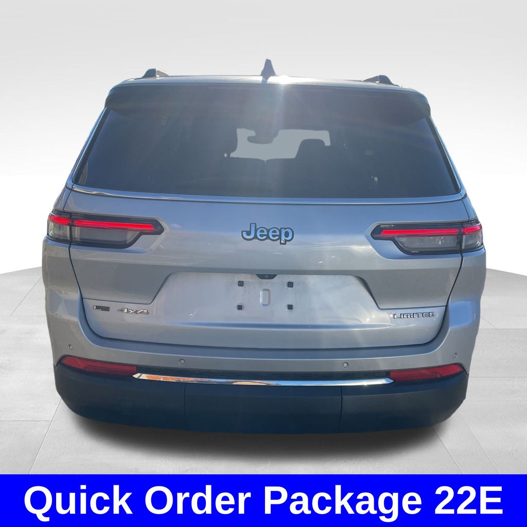 2021 Jeep Grand Cherokee Limited photo 3