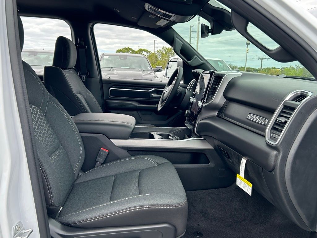 2025 Ram 1500 Big Horn Lone Star photo 25