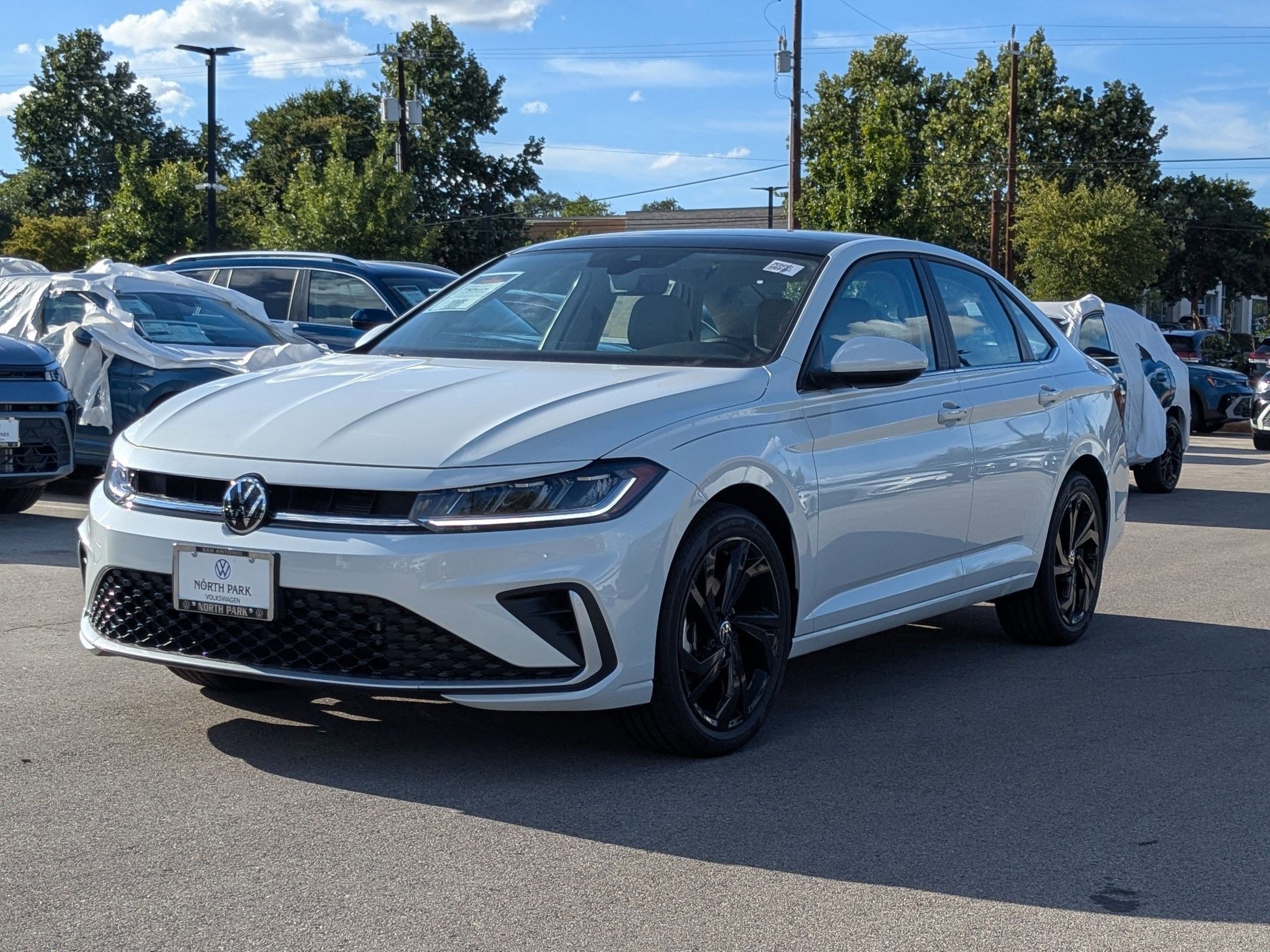 2025 Volkswagen Jetta SE photo 2