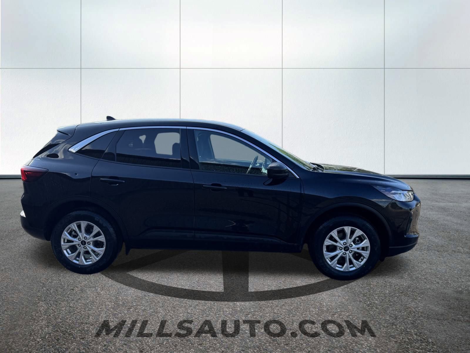 2024 Ford Escape Active photo 2