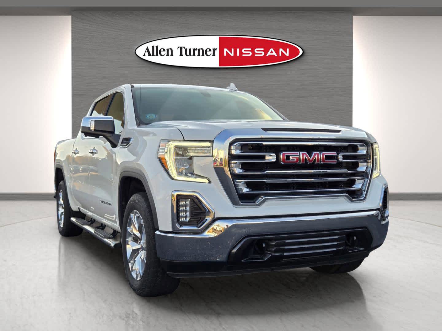 2021 Gmc Sierra 1500 SLT photo 2