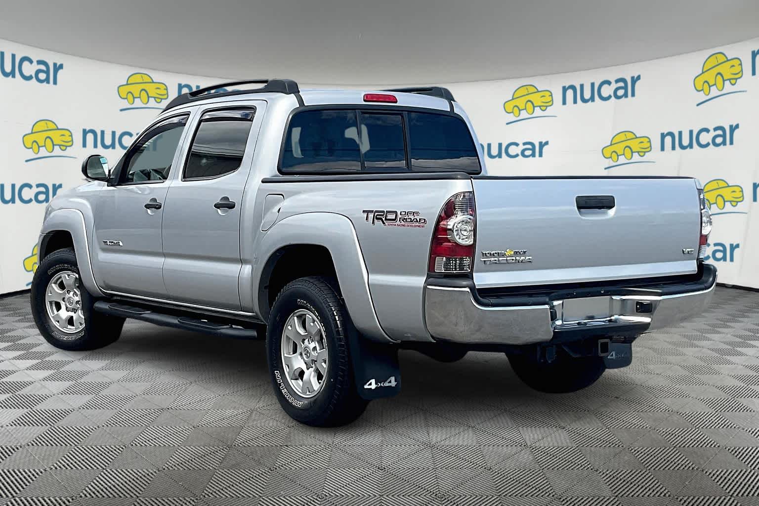 2013 Toyota Tacoma photo 4