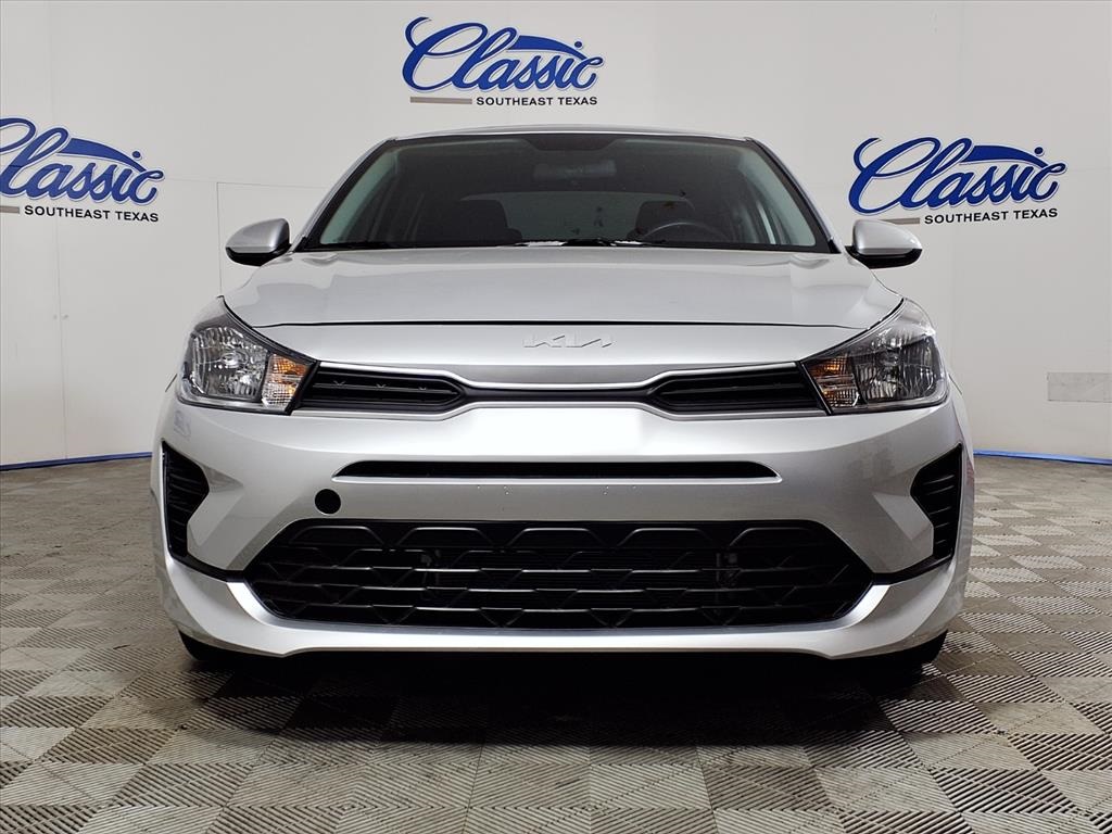 2023 Kia Rio LX photo 2