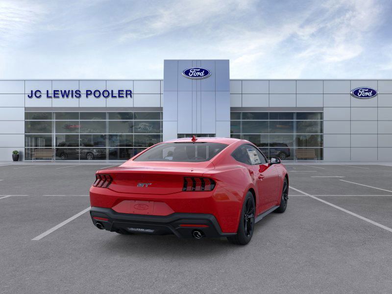 2025 Ford Mustang GT photo 8