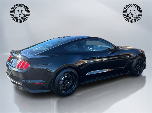 2016 Ford Mustang Shelby GT350 photo 4