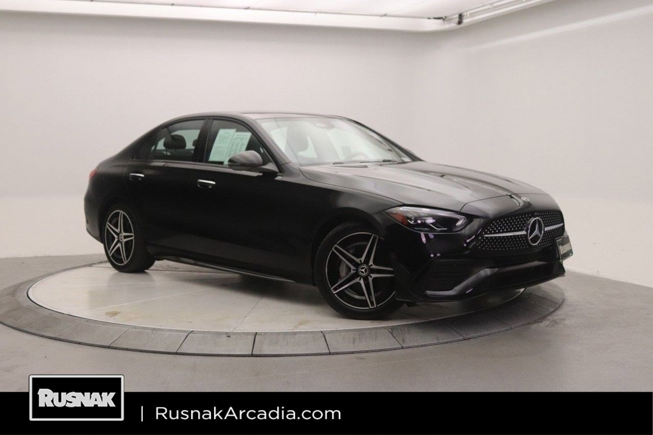 2025 Mercedes-Benz C-Class Sedan C 300's photo