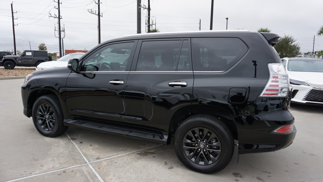 2023 Lexus GX 460 Premium photo 3