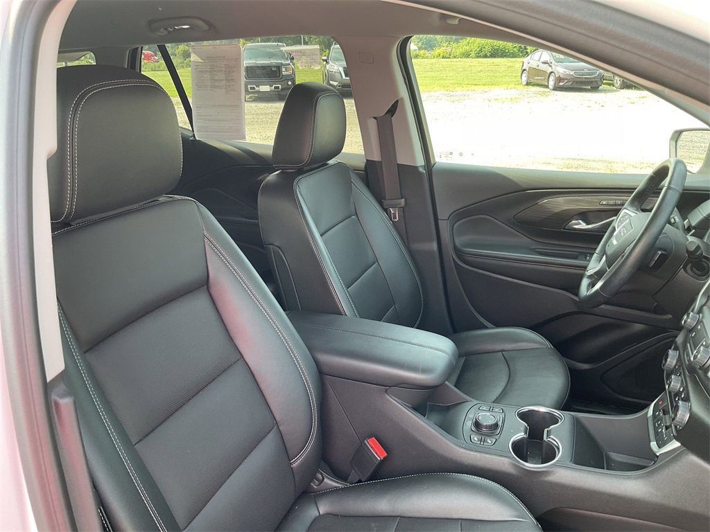 2024 Gmc Terrain SLT photo 23