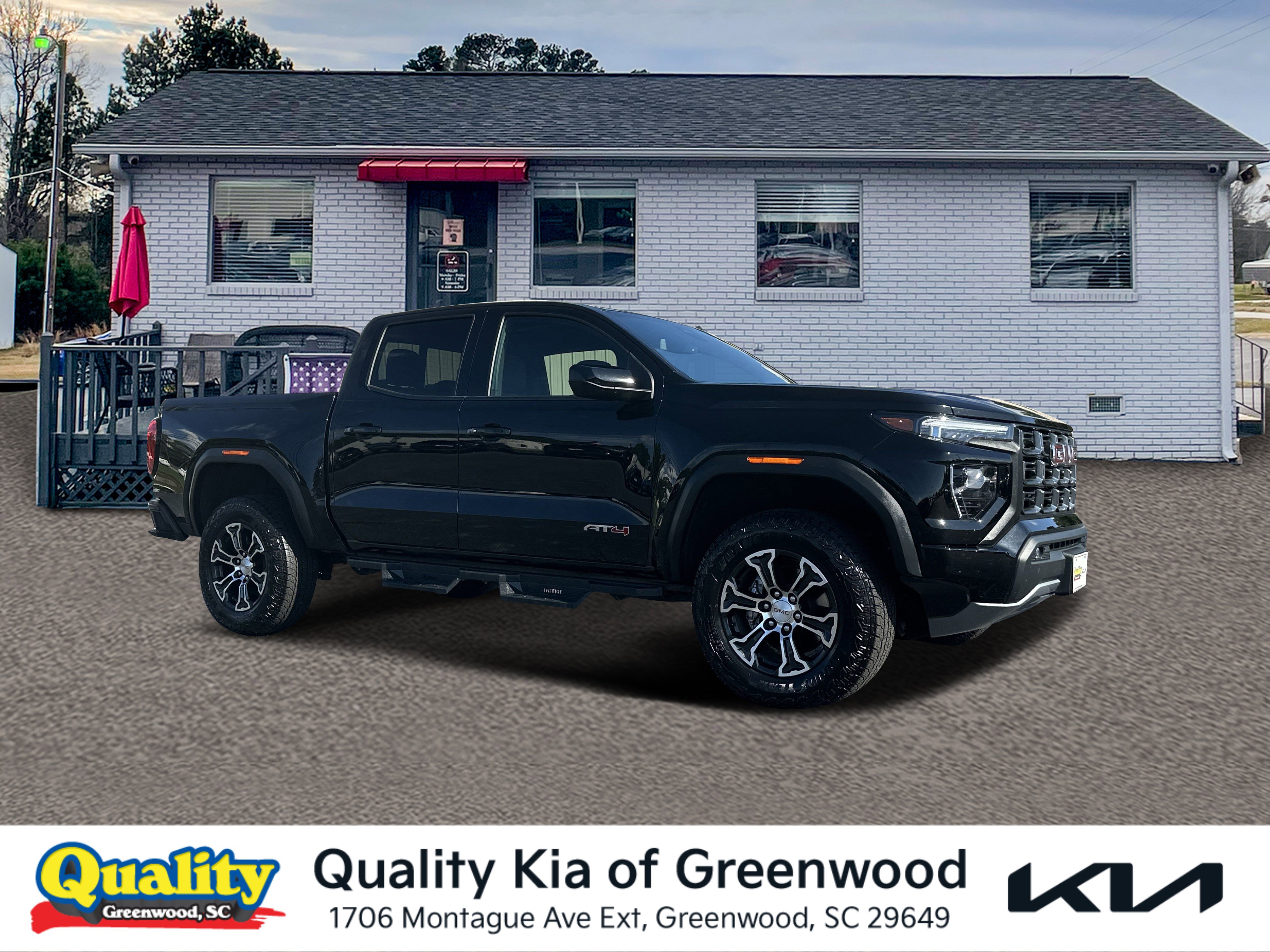 2024 GMC Canyon AT4's photo