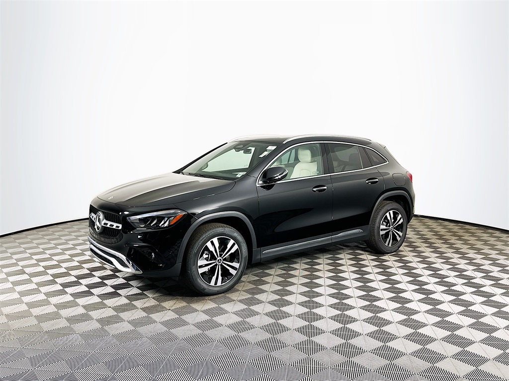 2026 Mercedes Benz GLA 250 4MATIC photo 2