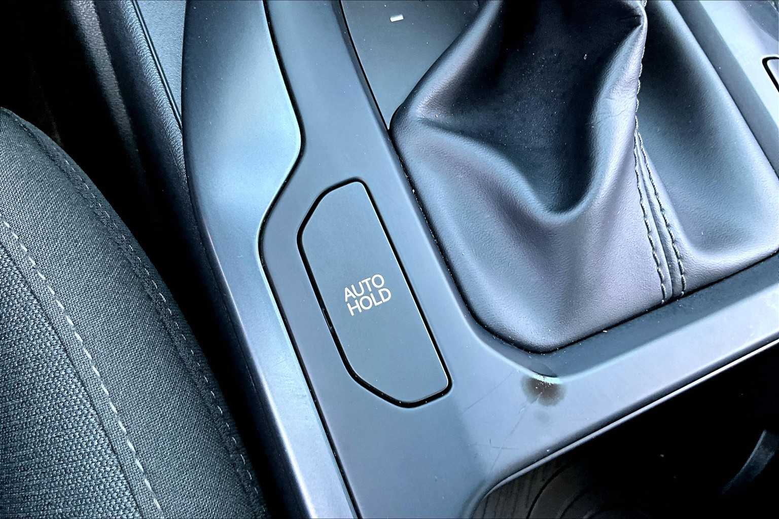 2025 Kia K4 LXS photo 30
