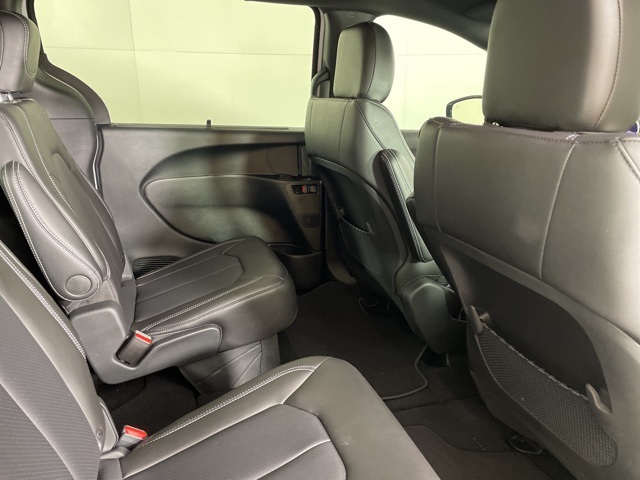 2026 Chrysler Voyager LX photo 16