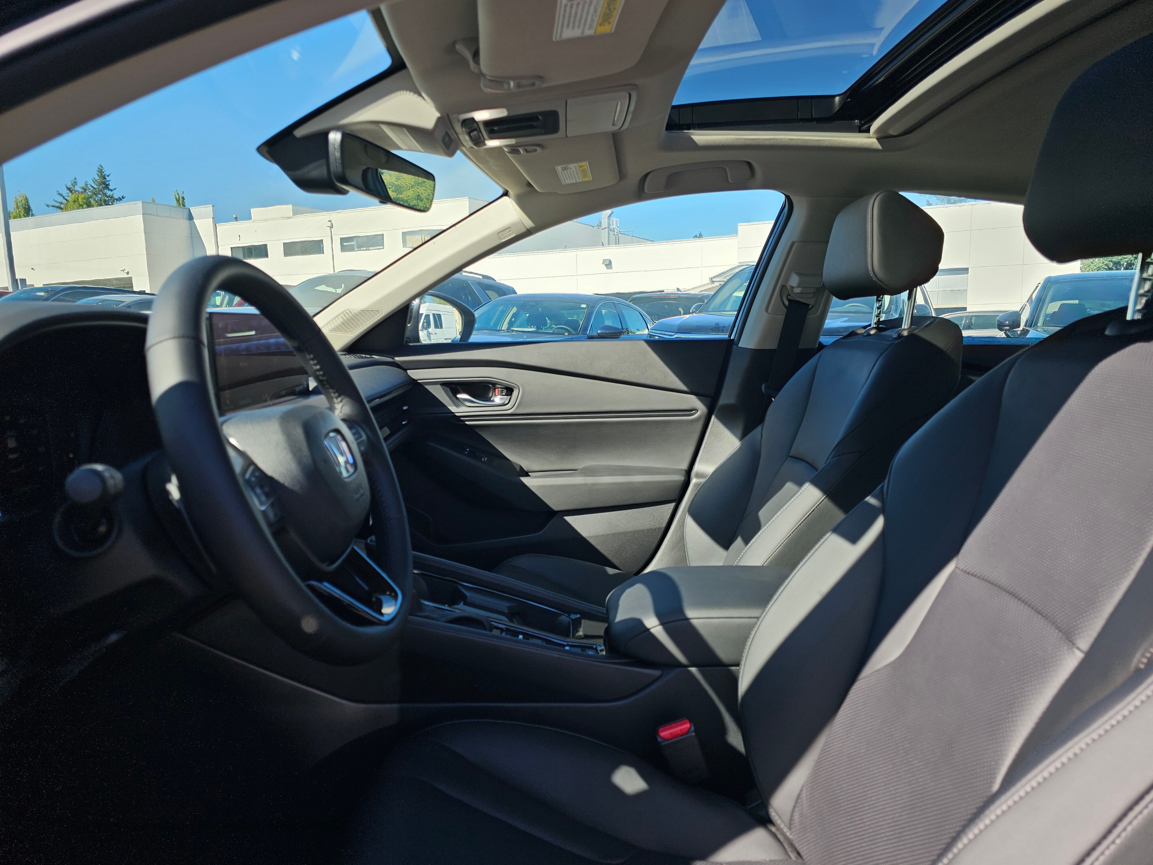 2025 Honda Accord Hybrid EX-L photo 7