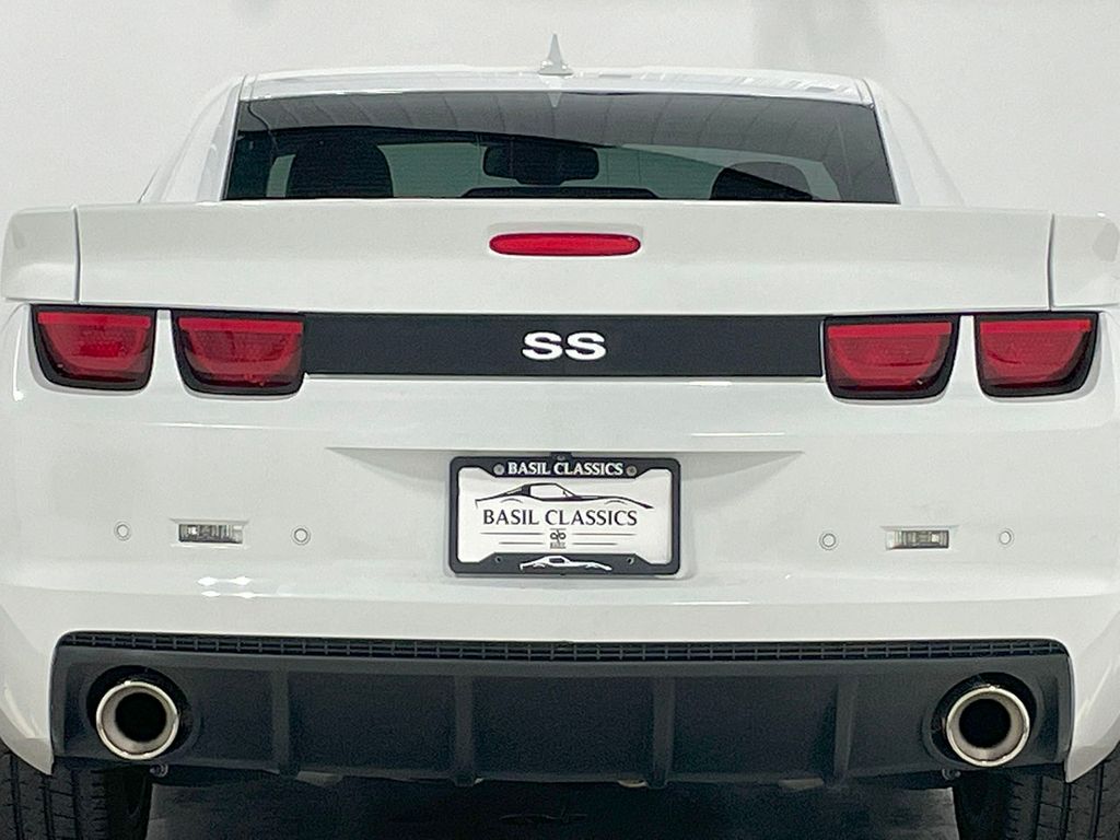 2012 Chevrolet Camaro SS photo 36