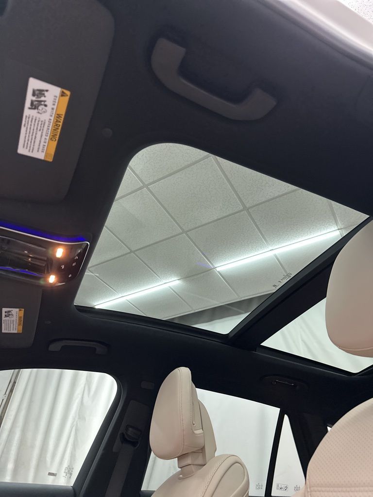2026 Mercedes Benz GLC 300 4MATIC photo 18
