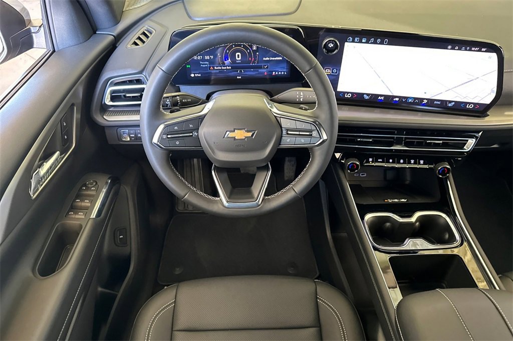 2026 Chevrolet Traverse photo 12