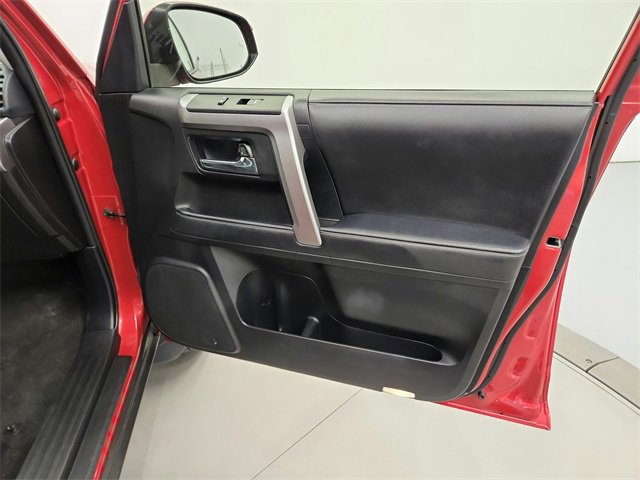 2024 Toyota 4Runner SR5 photo 30