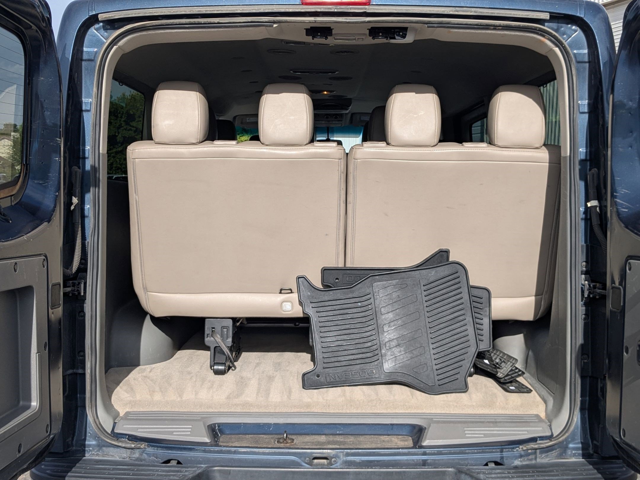 2019 Nissan NV3500 photo 29