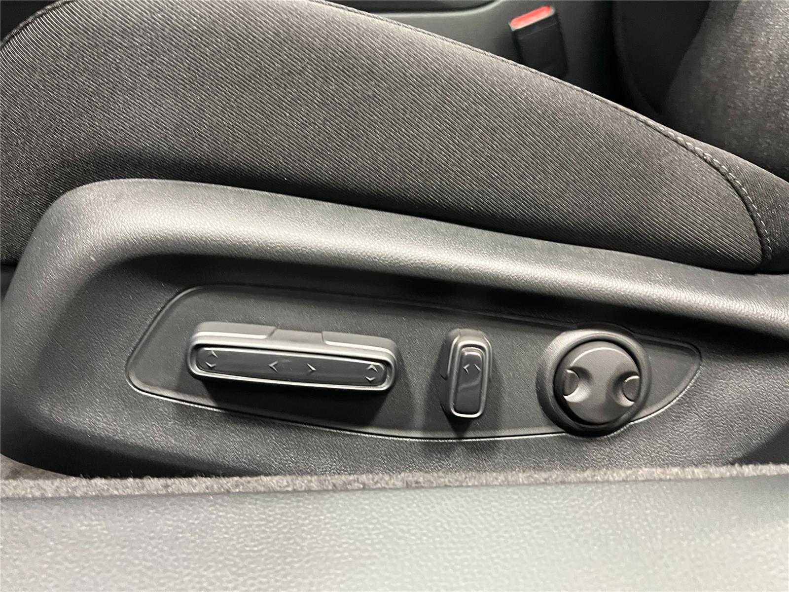 2025 Honda Accord Hybrid Sport photo 13