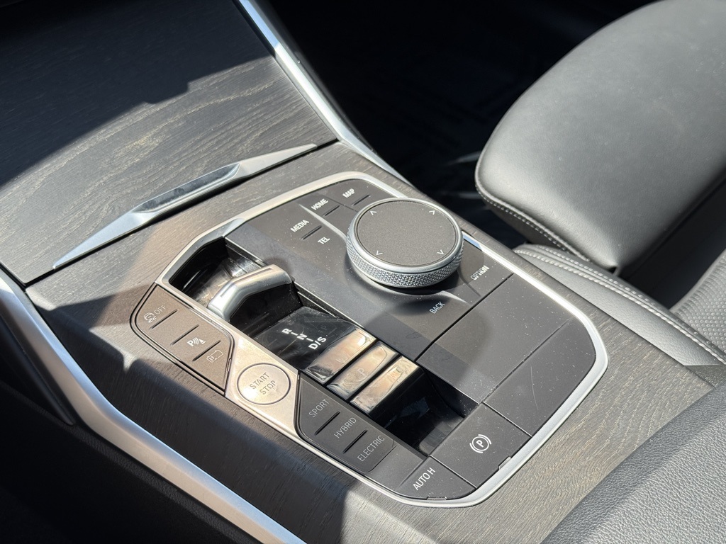 2024 Bmw 330e xDrive photo 15