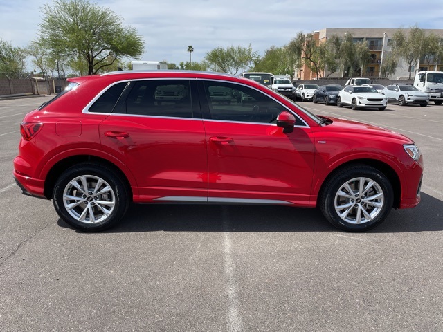 2023 Audi Q3 S line Premium Plus photo 8