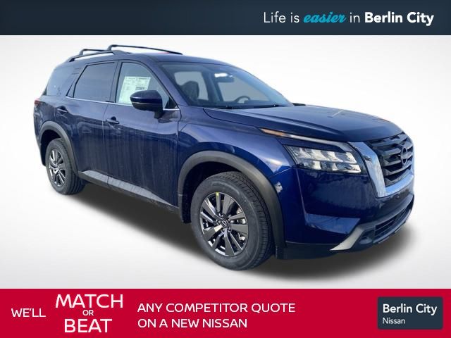 2025 Nissan Pathfinder SV's photo