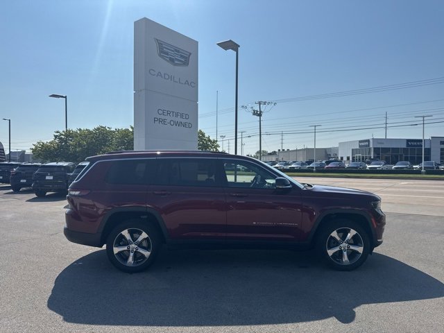 2022 Jeep Grand Cherokee Limited photo 3