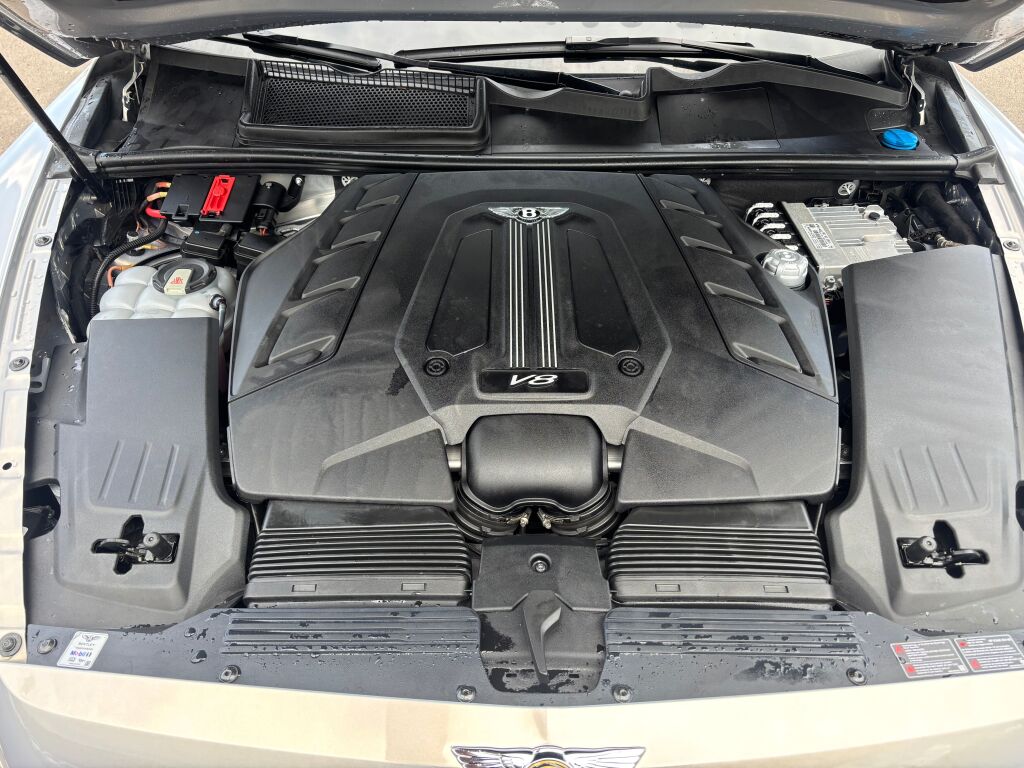 2019 Bentley Bentayga V8 photo 10