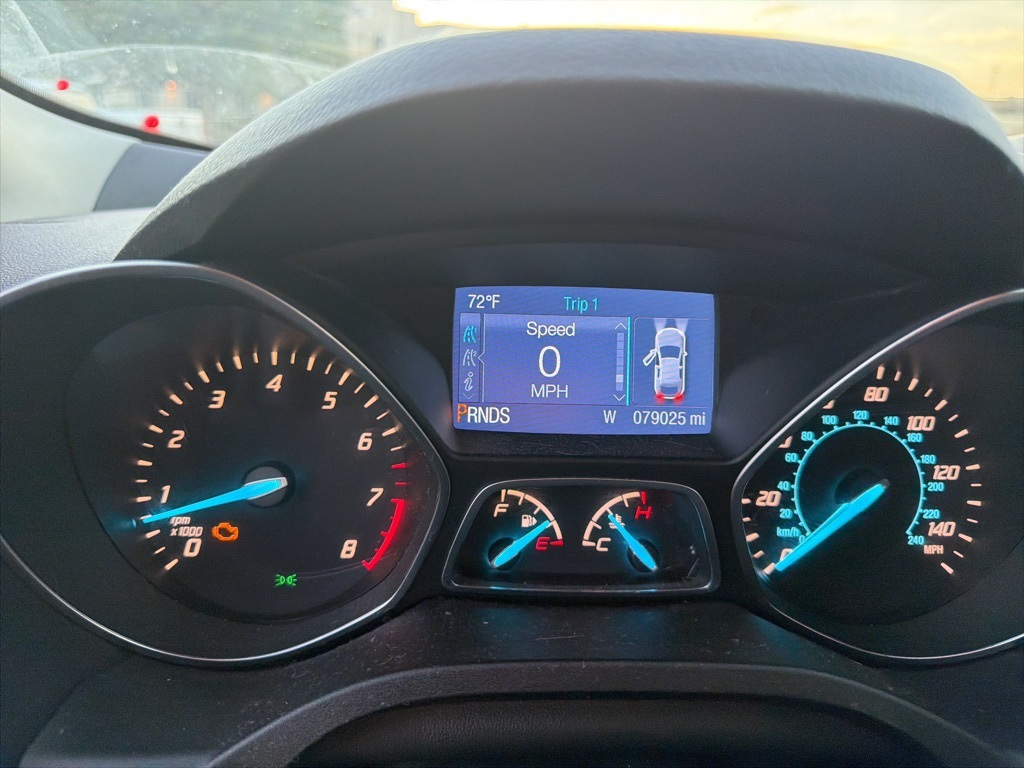 2014 Ford Escape SE photo 2