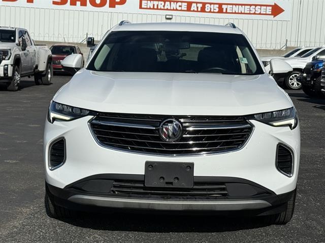 2021 Buick Envision Essence photo 2