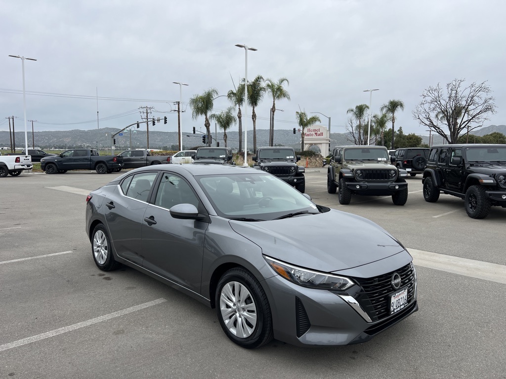 Used 2024 Nissan Sentra S with VIN 3N1AB8BV2RY304832 for sale in Hemet, CA