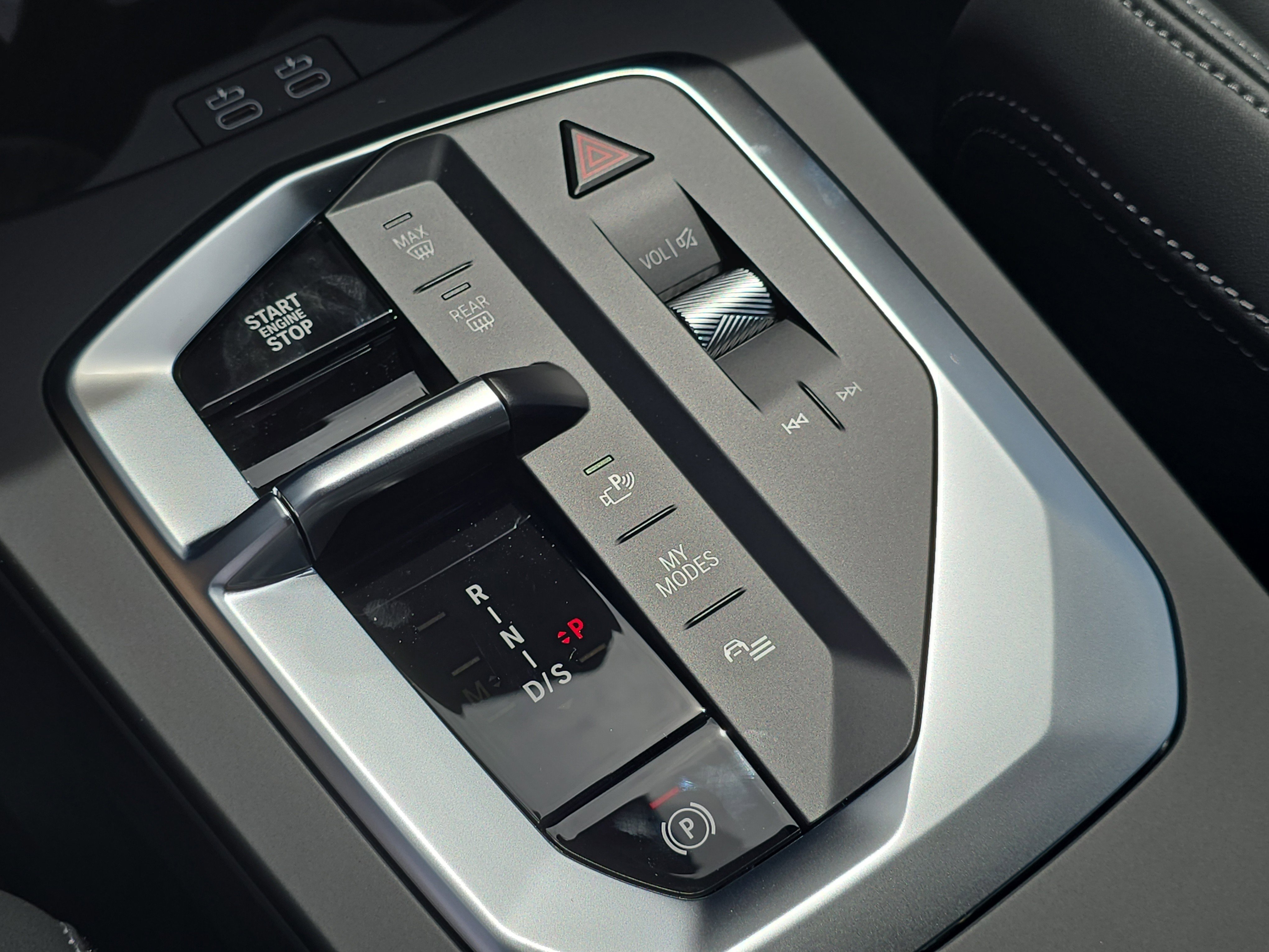 2026 Bmw 228 photo 7
