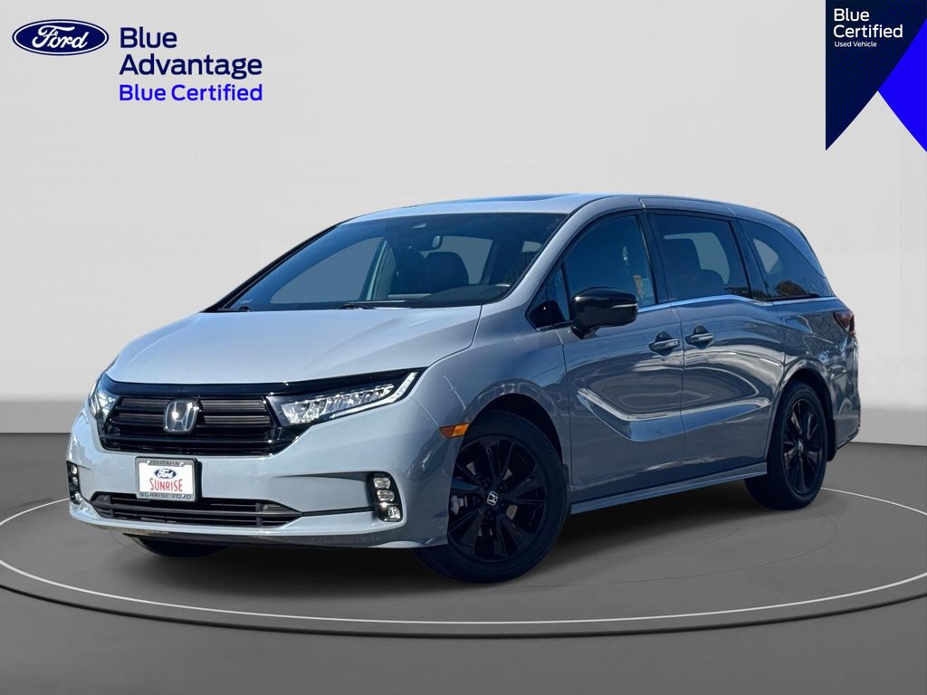 2023 Honda Odyssey Sport's photo
