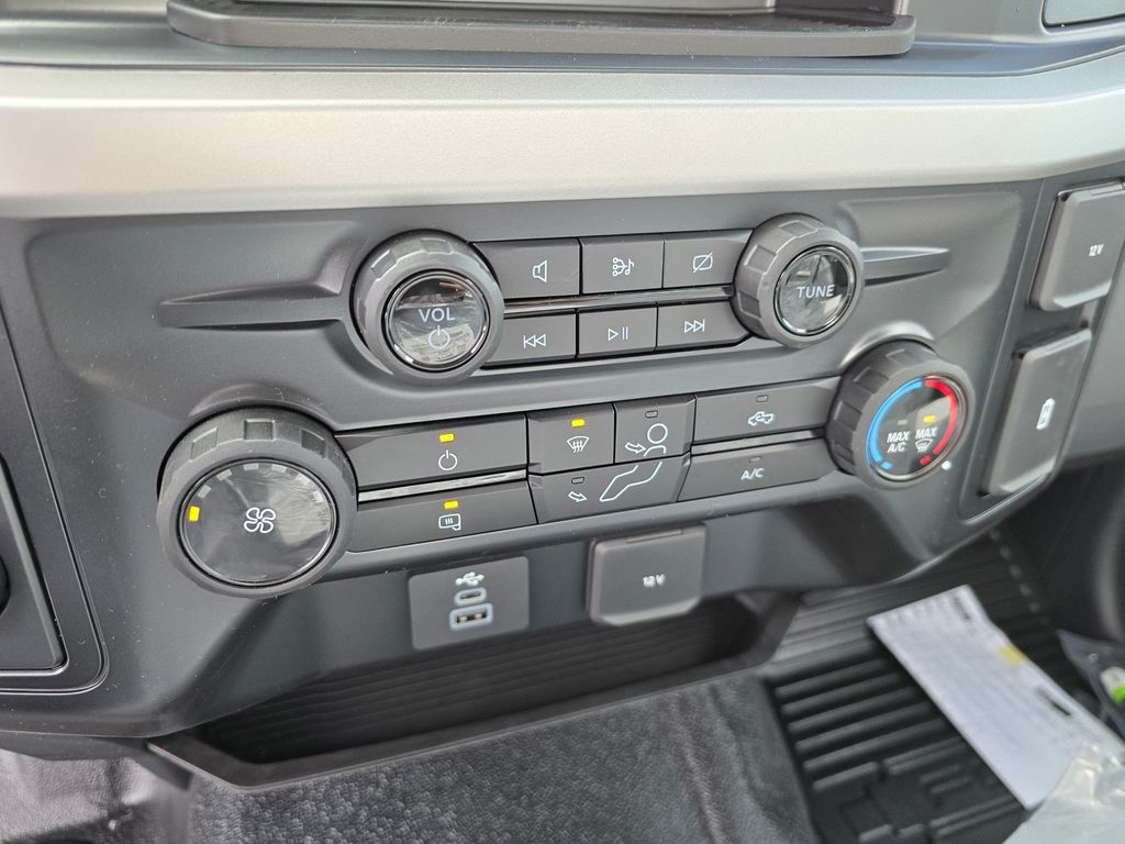 2024 Ford F-450 XL photo 16